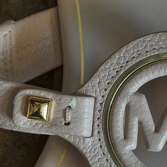 MICHAEL Michael Kors Aubrey Cutout Leather T-Strap Sandals - Picture 11 of 12